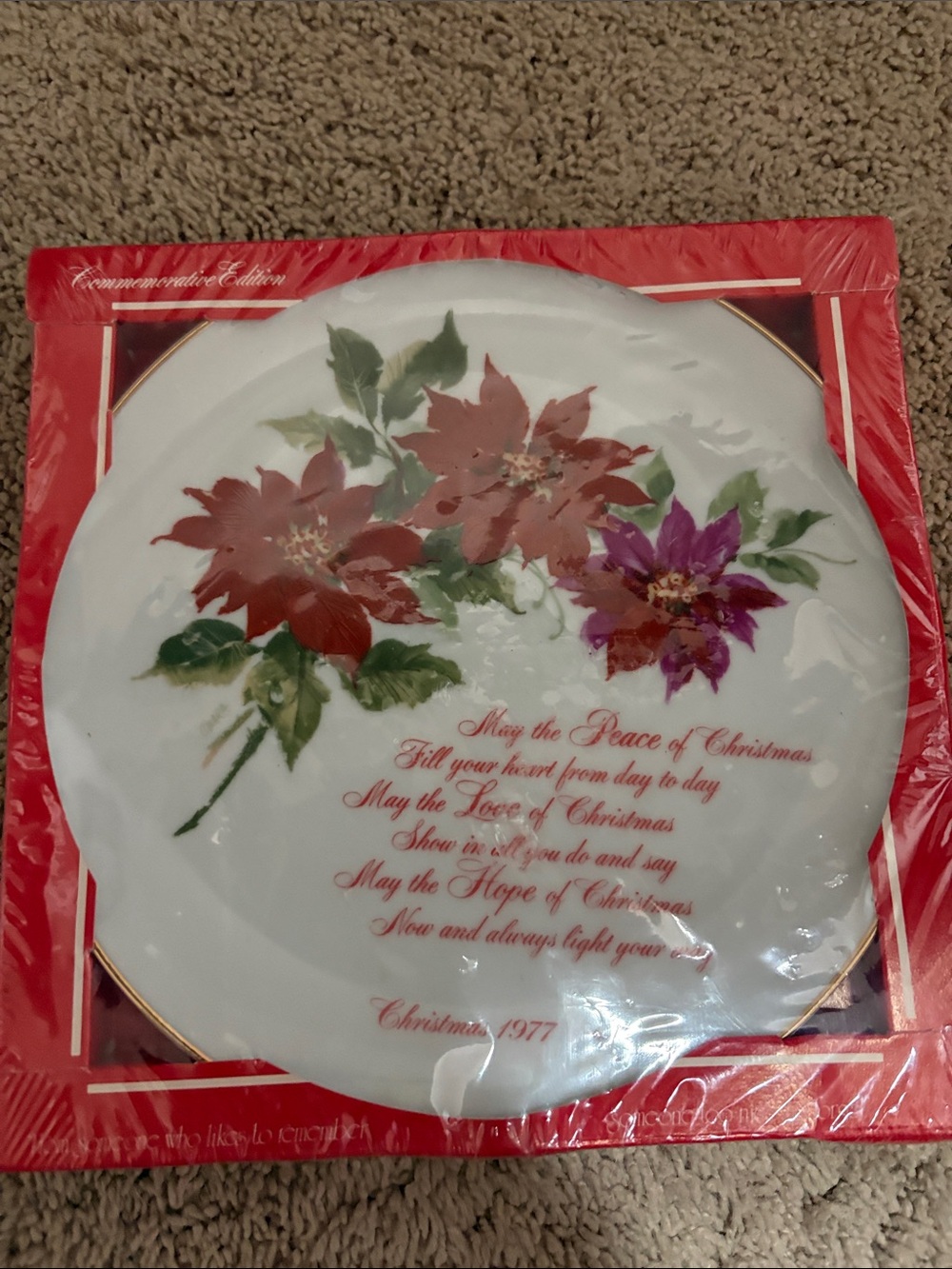 White Holiday Poinsettia Decorative Plate - Red & Green
